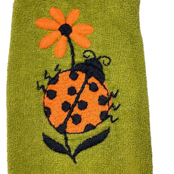 Golden Crown Fringed Fingertip Towel Embroidered Ladybug Flower Green - Picture 2 of 7
